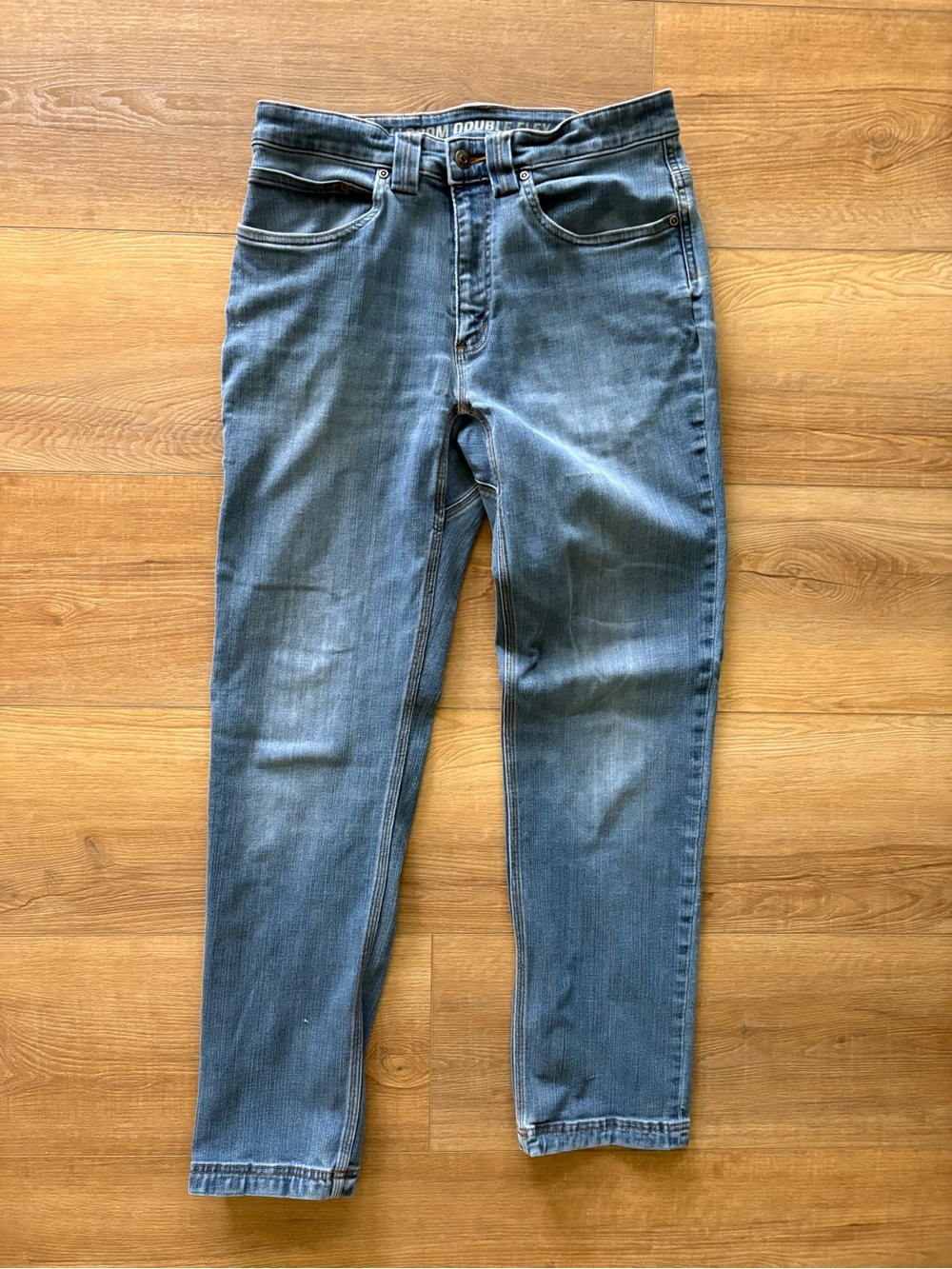 Duluth Trading Co Slim Blue Denim Jeans